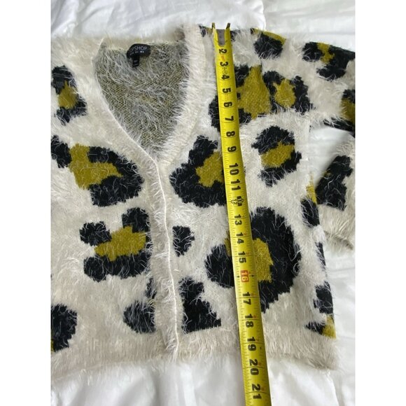 Top shop Womans Size 2 Leopard Animal Print Button Up Fuzzy Cardigan Sweater - Picture 3 of 9